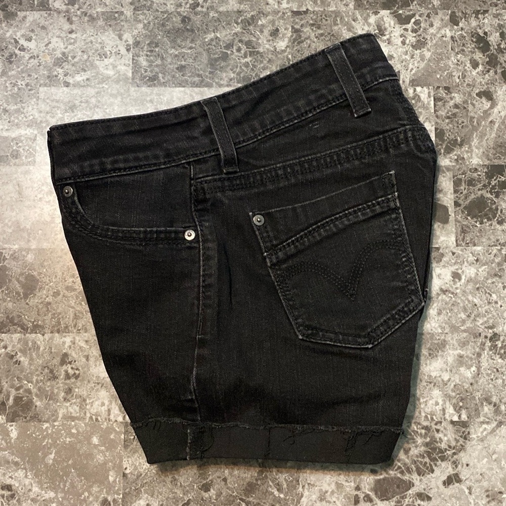 Levi’s 529 Curvy Rolled Cuff Denim Shorts - Size 4